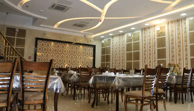 رستوران هتل آپارتمان رز طلایی مشهد