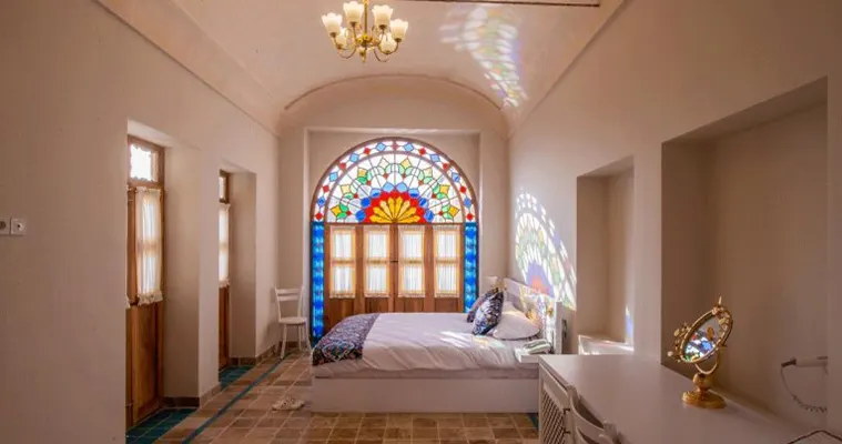 قیمت هتل یاسمین راهب کاشان