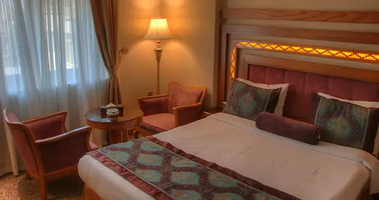 اتاق های هتل آریوبرزن شیراز