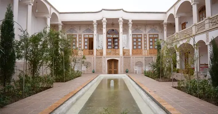 بوتیک هتل عمارت محمودیه کاشان