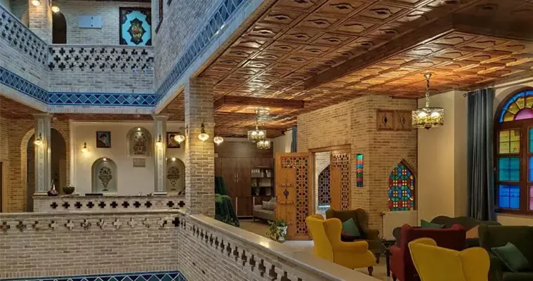 لابی بوتیک هتل درباری شیراز