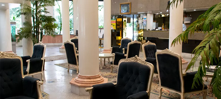 لابی هتل آفریقا در مشهد